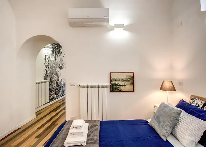 Fresh House Navona *