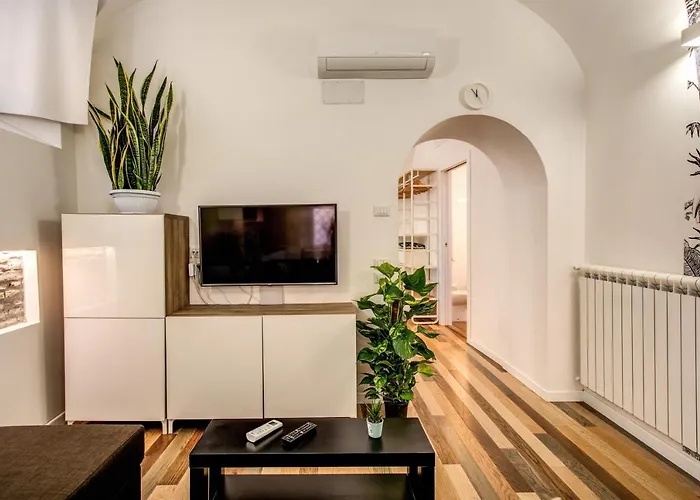 Fresh House Navona Daire Roma