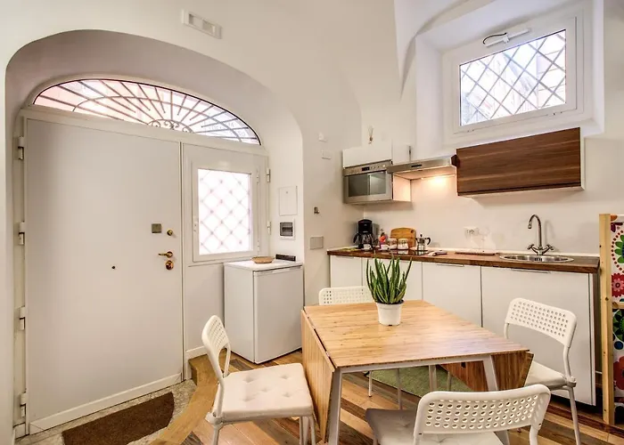 Fresh House Navona Daire Roma